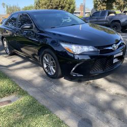 2017 Toyota Camry Se Sedan Fully Loaded