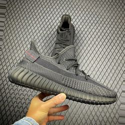 Adidas Yeezy Boost 350 V2 Black Non-Reflective 68