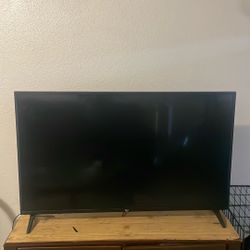 LG TV 45 Inch  No Remote 