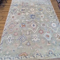 Handknotted Rug Wool 8x10