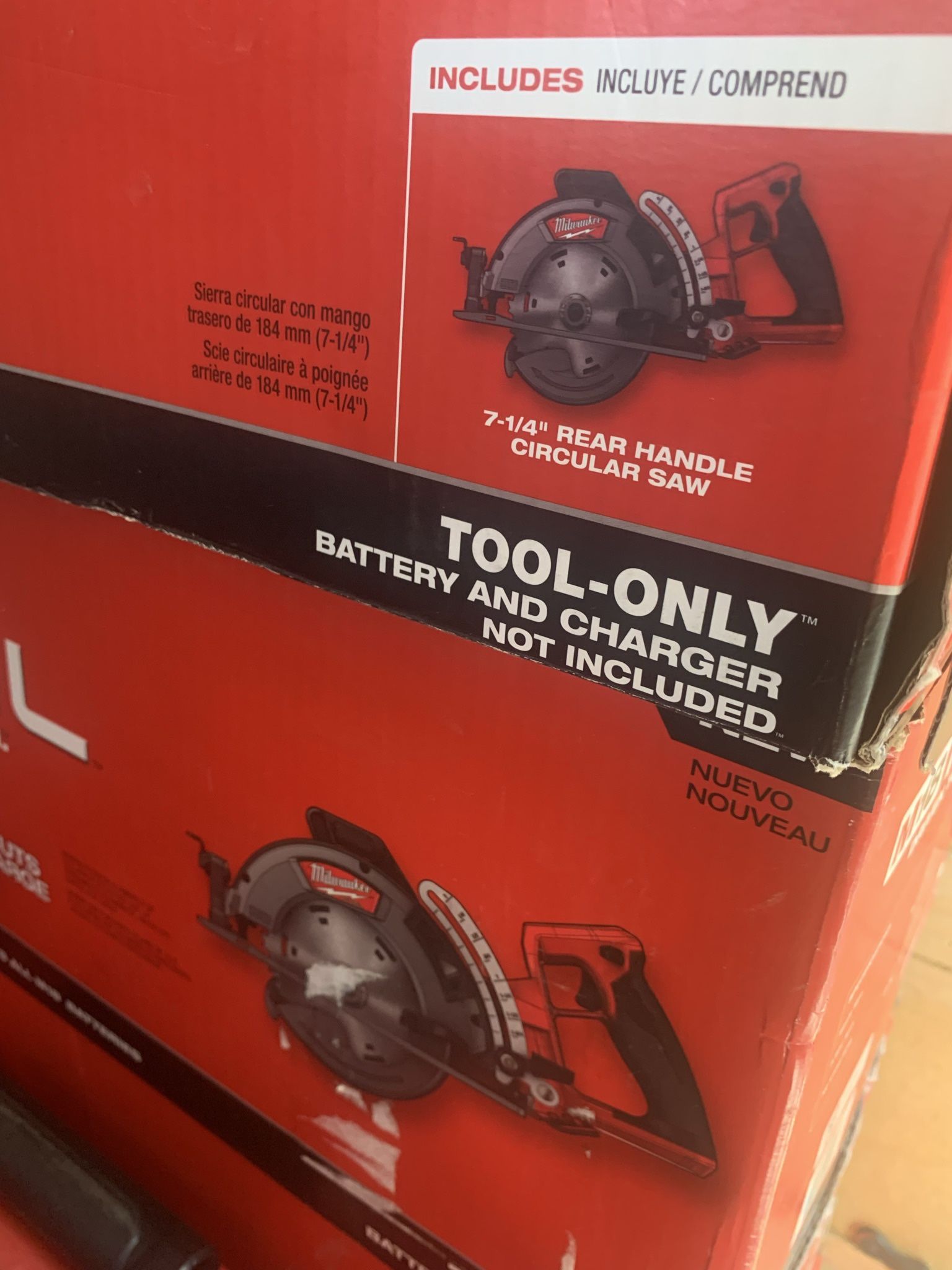 Milwaukee M18 FUEL 18V Lithium-Ion Cordless 7-1/4 in. Rear Handle Circular Saw (Tool-Only)