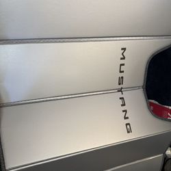 Mustang sun visor usv100