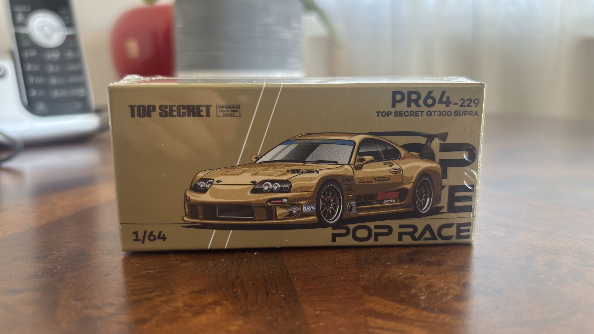 Pop Race 1:64 Toyota Supra (JZA80) TOP SECRET in Gold
