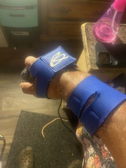 The Glove Video Game Control Nintendo 64