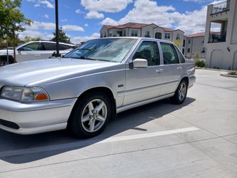 Volvo s70