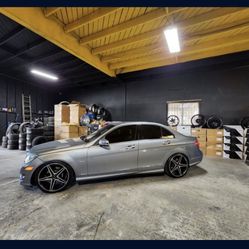 19 INCH NEW WHEELS AMG STYLE FOR MERCEDES BENZ STAGGERED C250 C300 C350 E300 E350 A220 GLA250 GLB250 Wheels Only !!!!