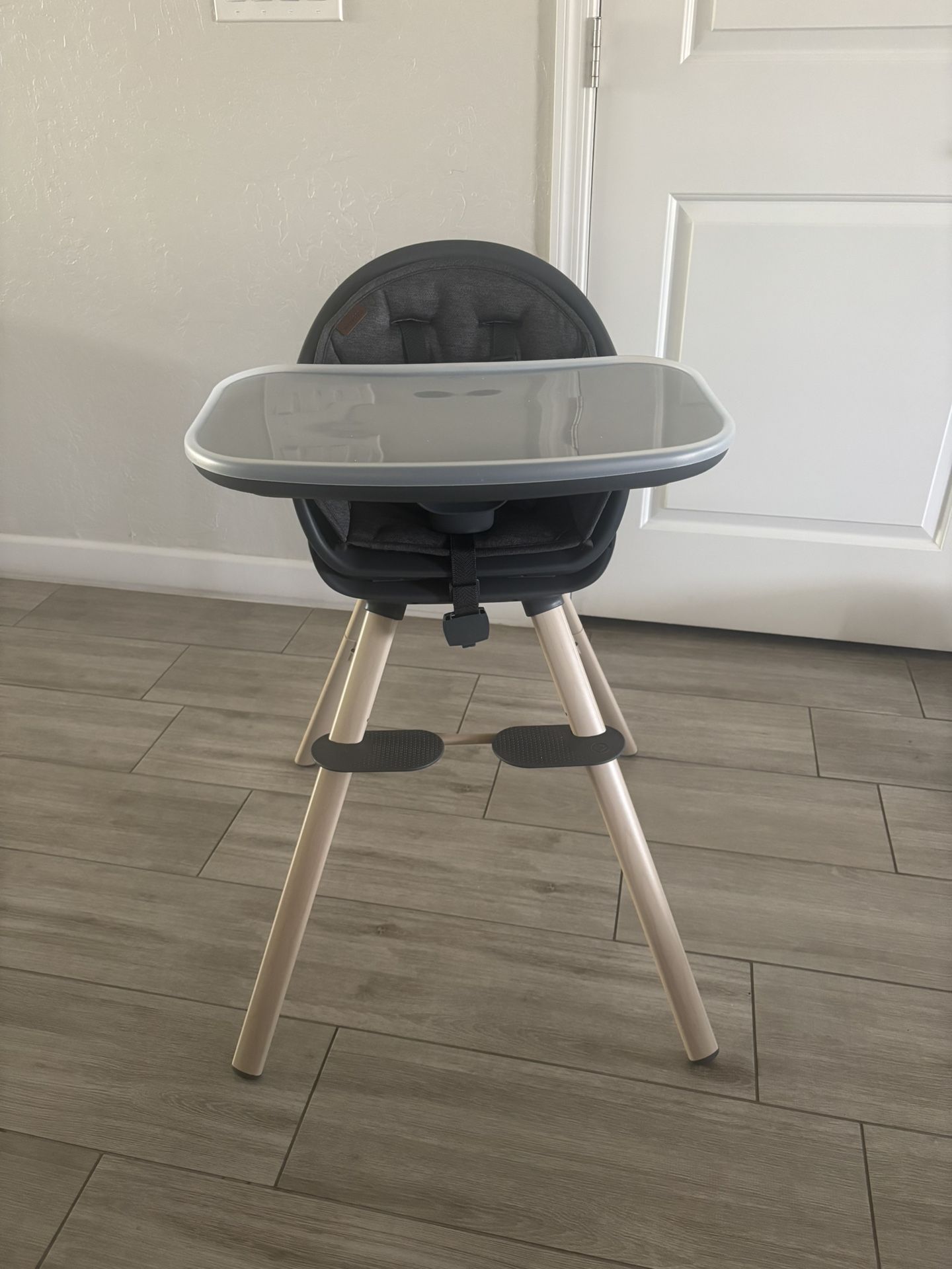 Maxi Cosí 8-in-1 High Chair