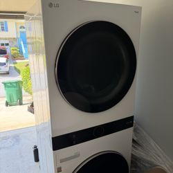 LG Washtower GAS Like New