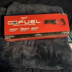 M18 Milwaukee SawZall