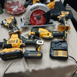 DeWalt 20v Max Brushless 5 Piece Set