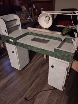 Professional  Manicure Table