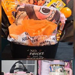 🎃 Boo Basket Alert! 🎃
Perfect for spooky season or as the cutest gift that EVERYONE Will LOVE! 💕