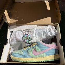 Nike Sb Dunk Low Verdy Visty