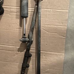 Jeep XJ Steering Link Bars with Steering Stabilizer Shock.