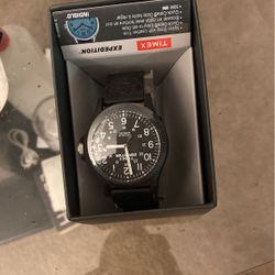 TIMEX WATCH NEW IN BOX