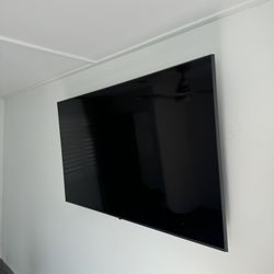 LG 65 Inch TV