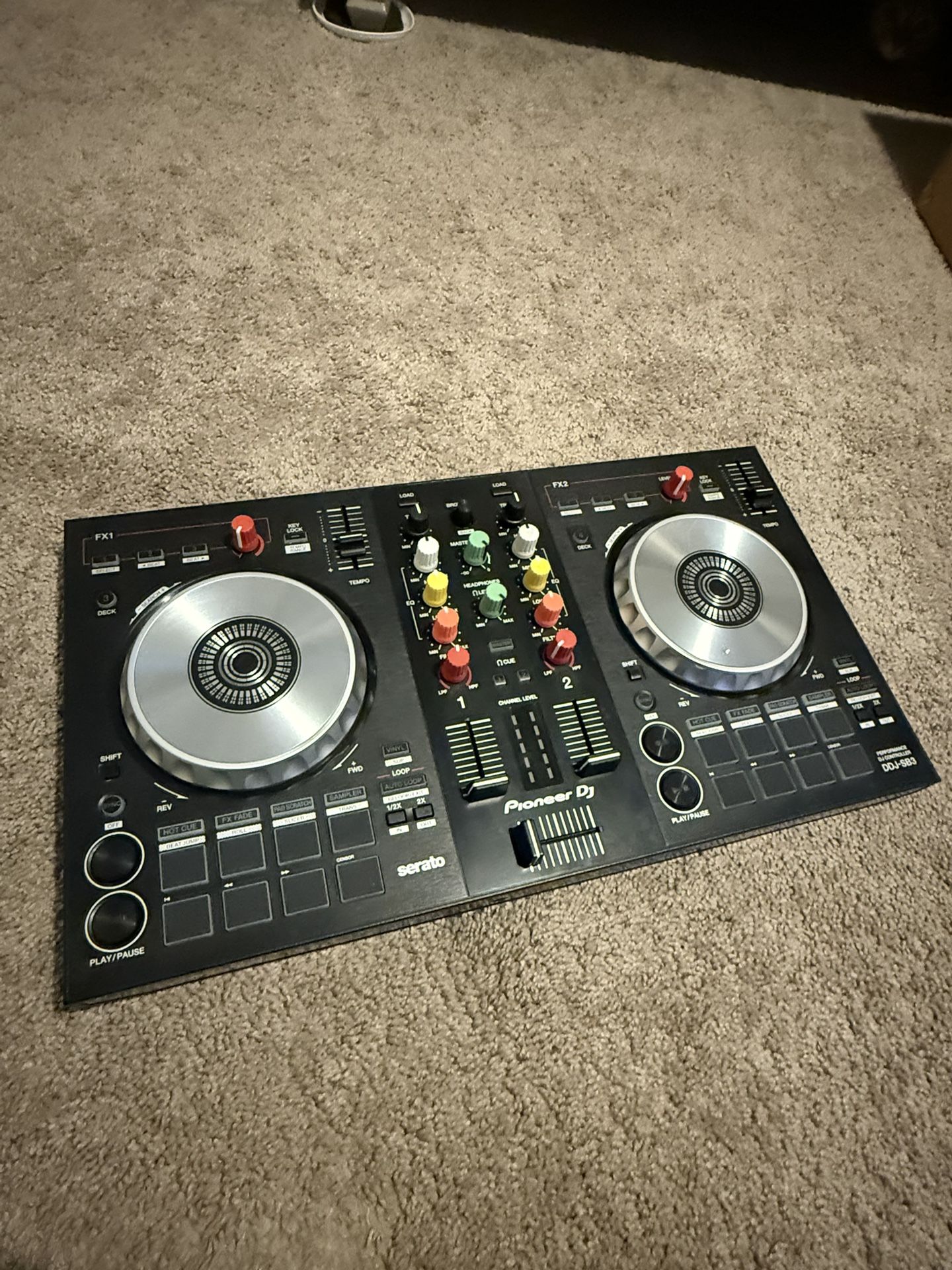 DJ CONTROLLER DDJ-SB3