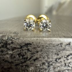 4MM VVS Moissanite Solitaire Stud Earrings set (screwbacks)