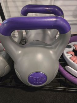 2 sets of kettlebells