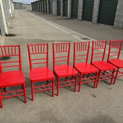 6 Wood Red Chairs Scratches But Good / 6 Sillas Buenas Algunas Raspaditas Pero Nada. Quebrado