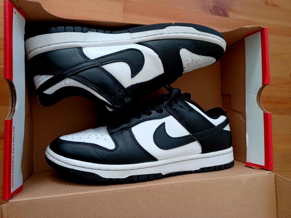 Excellent Condition NIKE Dunks Panda Men's 7.5