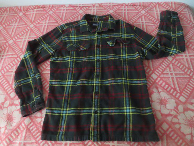 Patagonia Mens Medium Fjord Flannel Shirt Midweight Long Sleeve Button Up Plaid