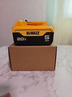 DeWalt 20V Max 5Ah Lithium-Ion Battery