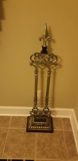 Decorative Statues