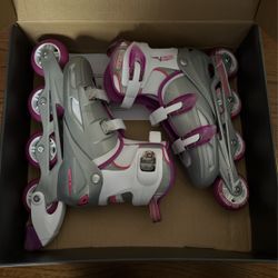 Ladies/Girl’s Adjustable Size Rollerblades $30