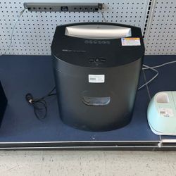 Paper Shredder 
