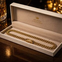 Heavy Gold Cuban Link Chain – Clean Luxury Finish