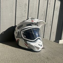 Snowmobile Helmet With Visor 