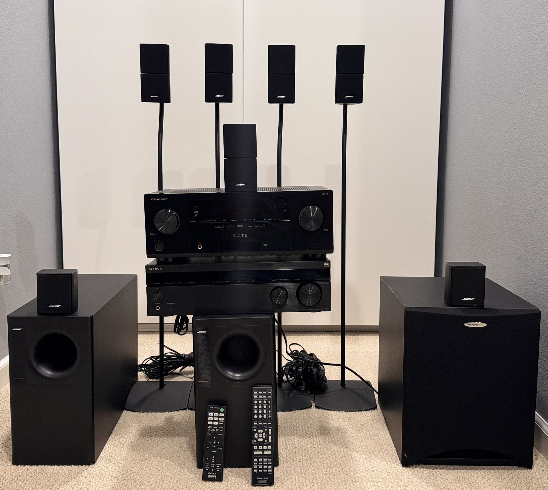 Complete Home Theater System - Bose+ Velodyne + Yamaha + Sony