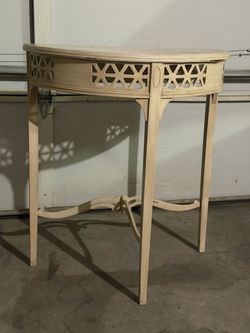 Antique whit Wooden Table