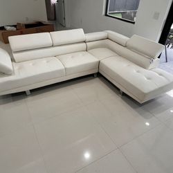 WHITE SECTIONAL