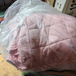 Pink Weighted Blanket