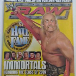 WWE MAGAZINE APRIL 2005 HOGAN HALL OF FAME NEW SEALED BAGGED