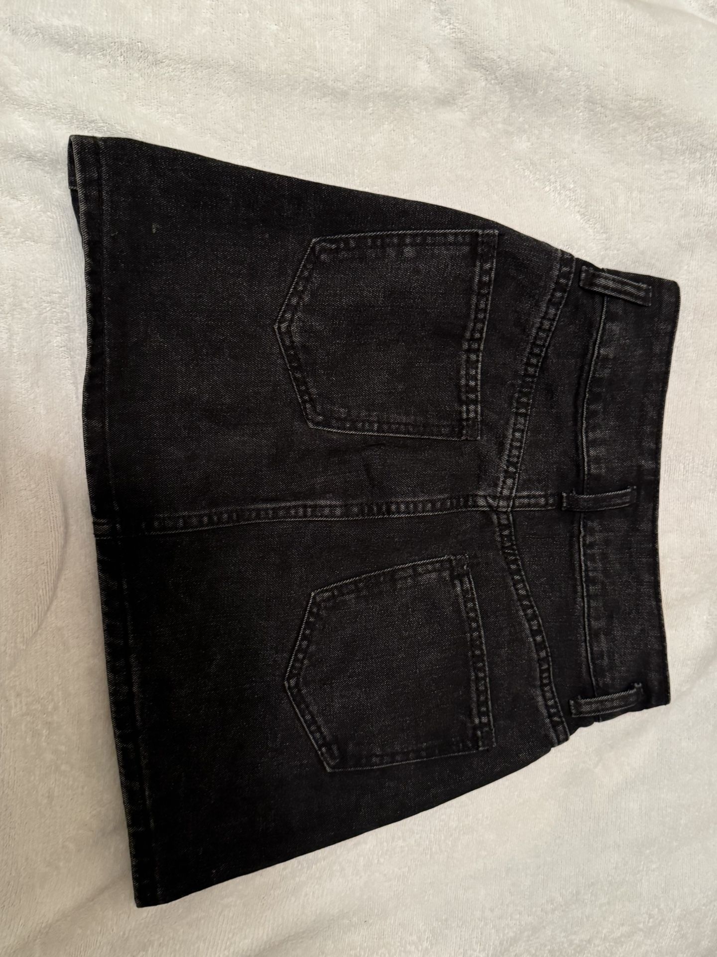 New Black Denim Mini Skirt Size Small Color Black