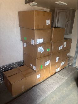 Paper party goods for food and beverage