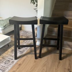 Saddle Bar Stools (2) Black 31”H