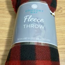 Comfort Bay Soft Red & Black Plaid Fleece Throw/Blanket 50"×60" ~New