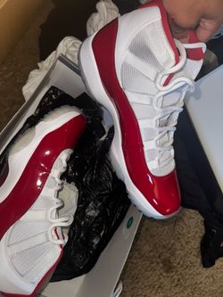 Jordan 11 cherry