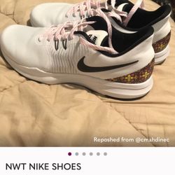 NWT Nike Shoes 