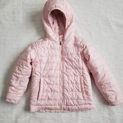 The North Face. Girls Reversible Jacket Size 5 T/ 5B . Looks Like New 