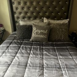 Bed And Recliner Couches 