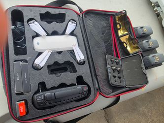🔥🔥DJI Spark Camera Drone Combo,alot Extras🔥🔥