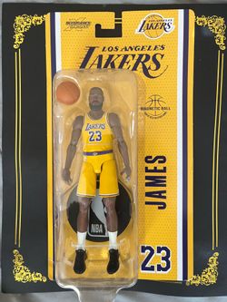 Deluxe  23 “ LeBron James Figure.