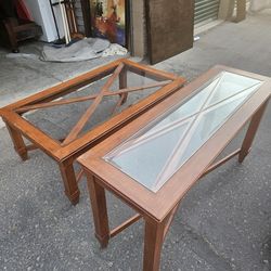 Coffee table and sofa table in perfect condition