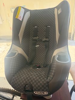 Graco Convertible Car Seat