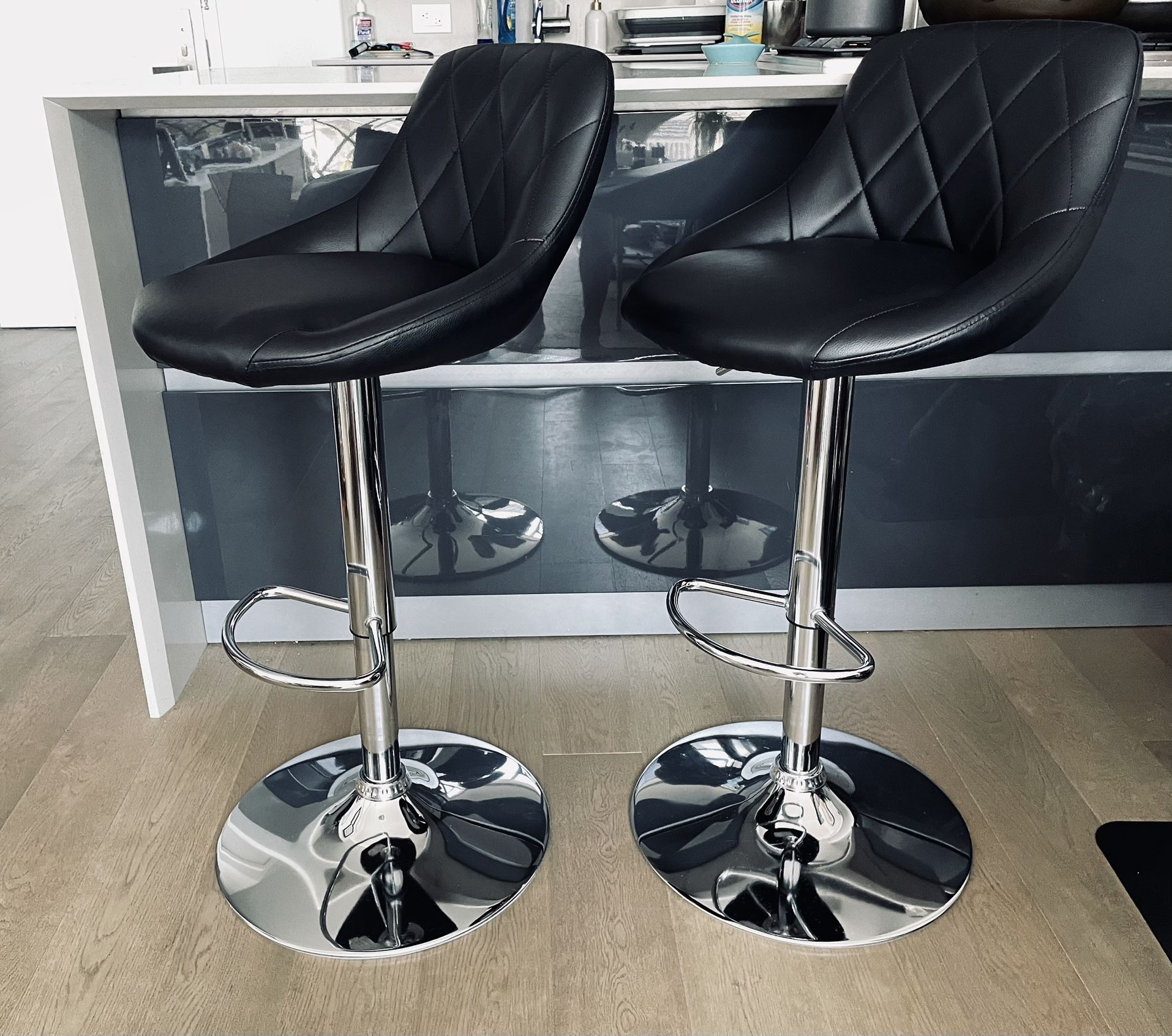 Upholstered Black Leather Adjustable Bar Stools x2